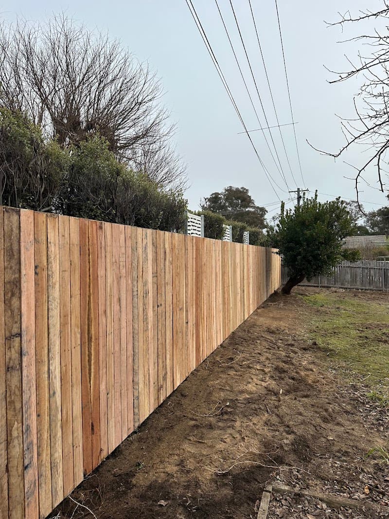 BTRG LANDSCAPE CONSTRUCTION — FENCING fencing work in Jerrabomberra