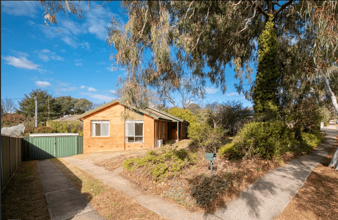 BTRG LANDSCAPE CONSTRUCTION — FENCING fencing work in Jerrabomberra