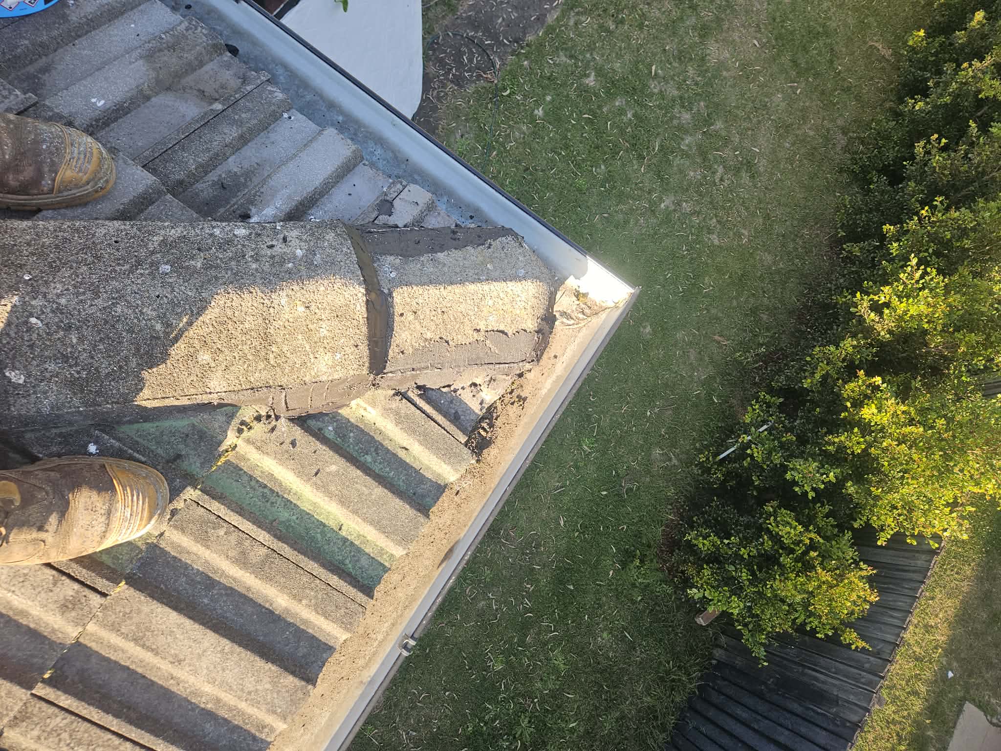 Pulse Professional Cleaning gutter cleaning work in Kellyville Ridge