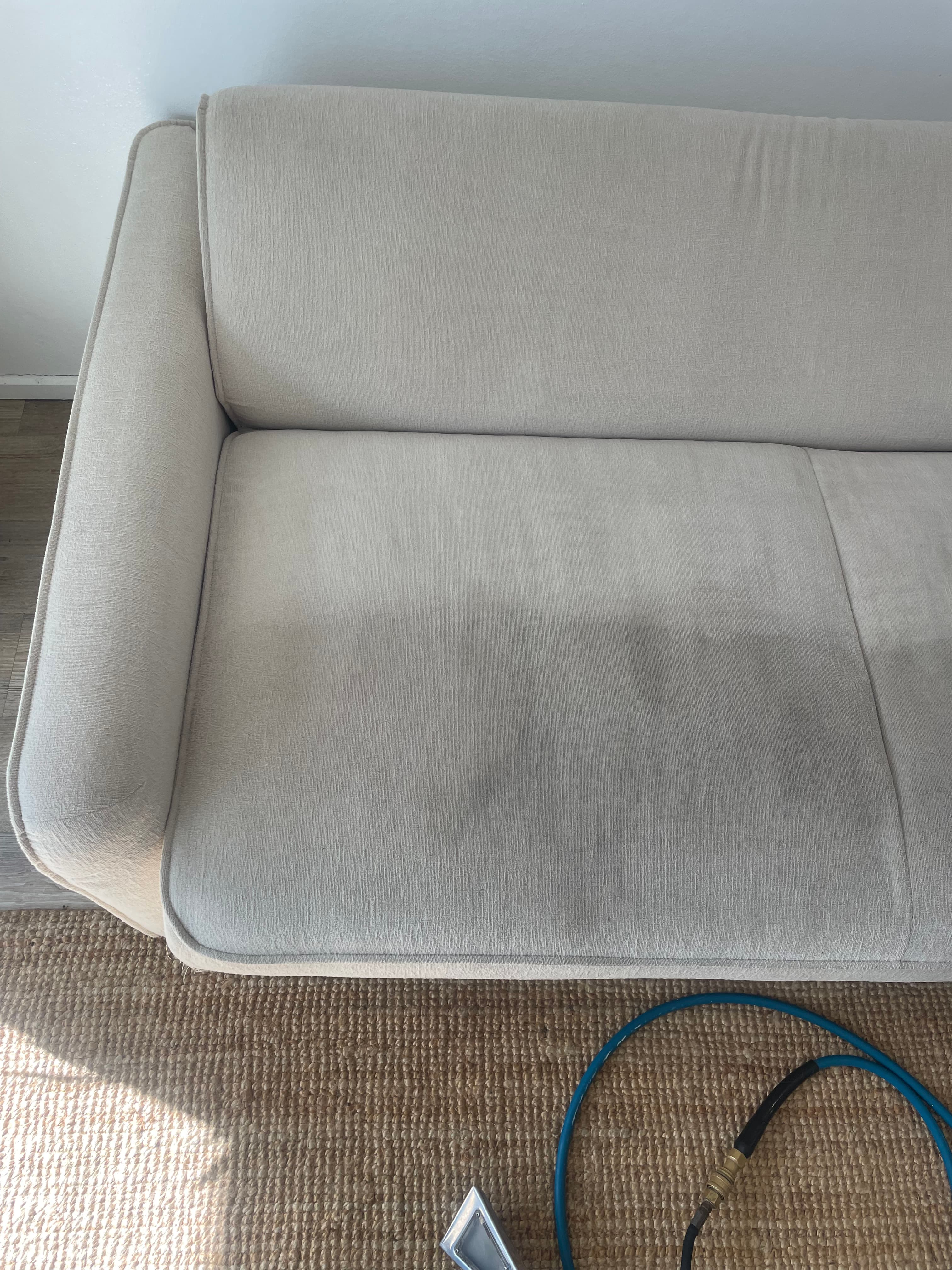 On The Move Carpet Cleaning carpet cleaning work in Mermaid waters