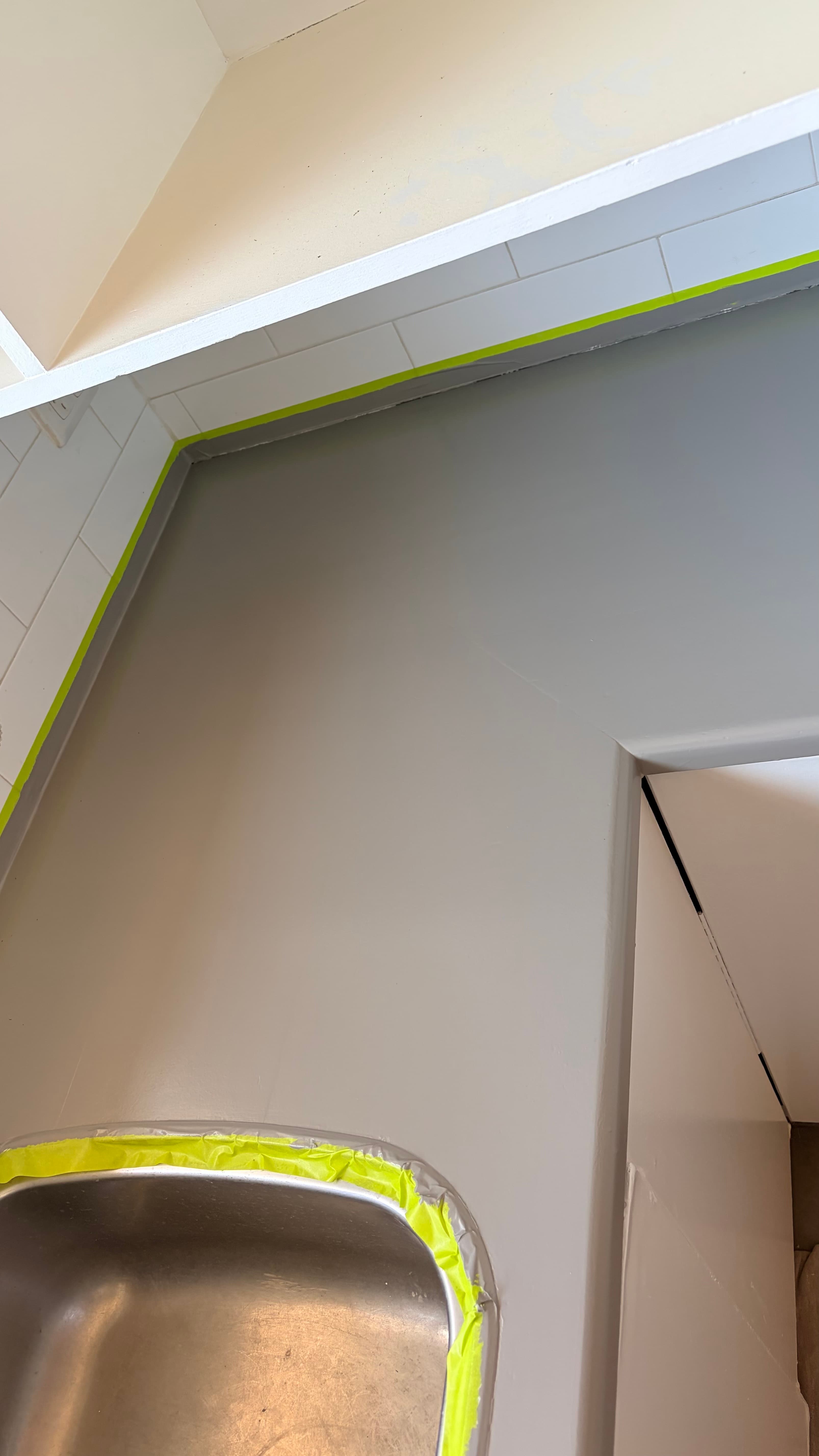 Trade-GUYS P/L painter work in Dandenong