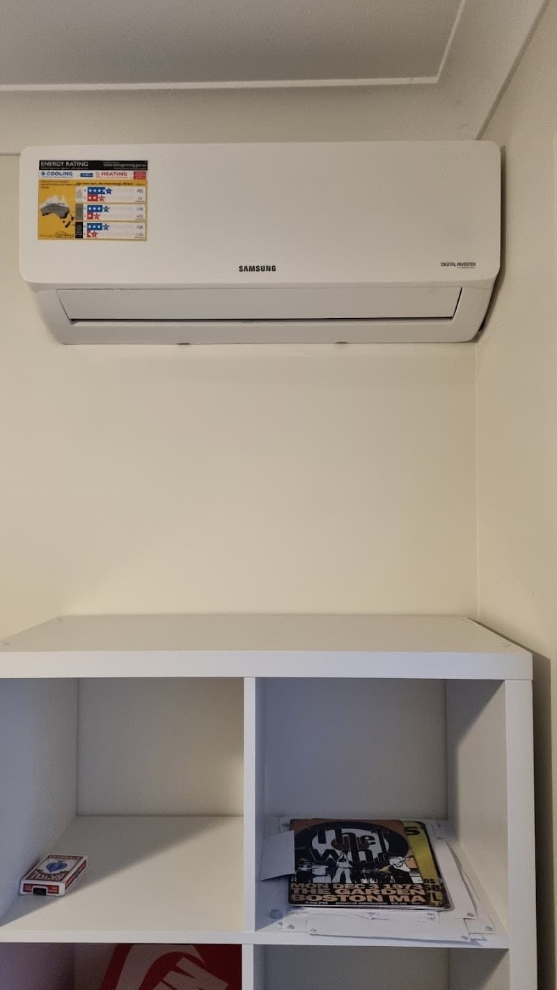 Bulls Air Conditioning Services air conditioning work in Broadbeach Waters