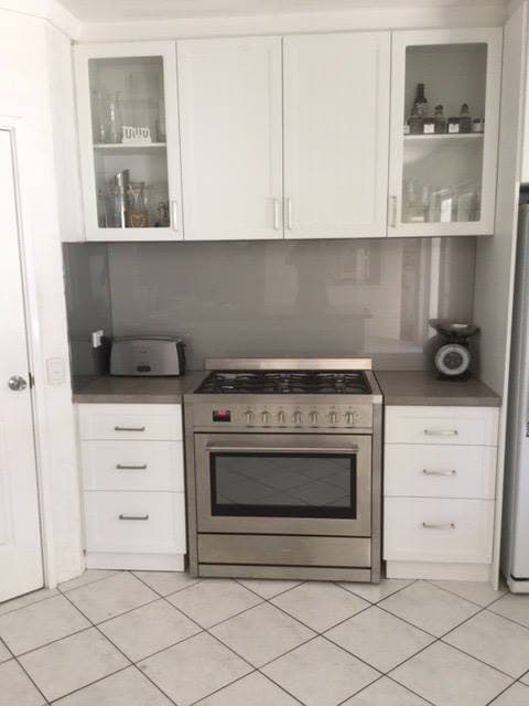 Bunbury Custom Cabinets carpentry work in Davenport