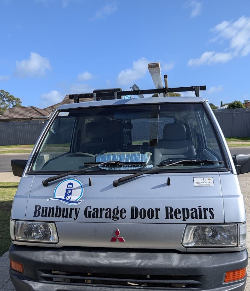 Bunbury Garage Door Repairs garage doors work in Dalyellup