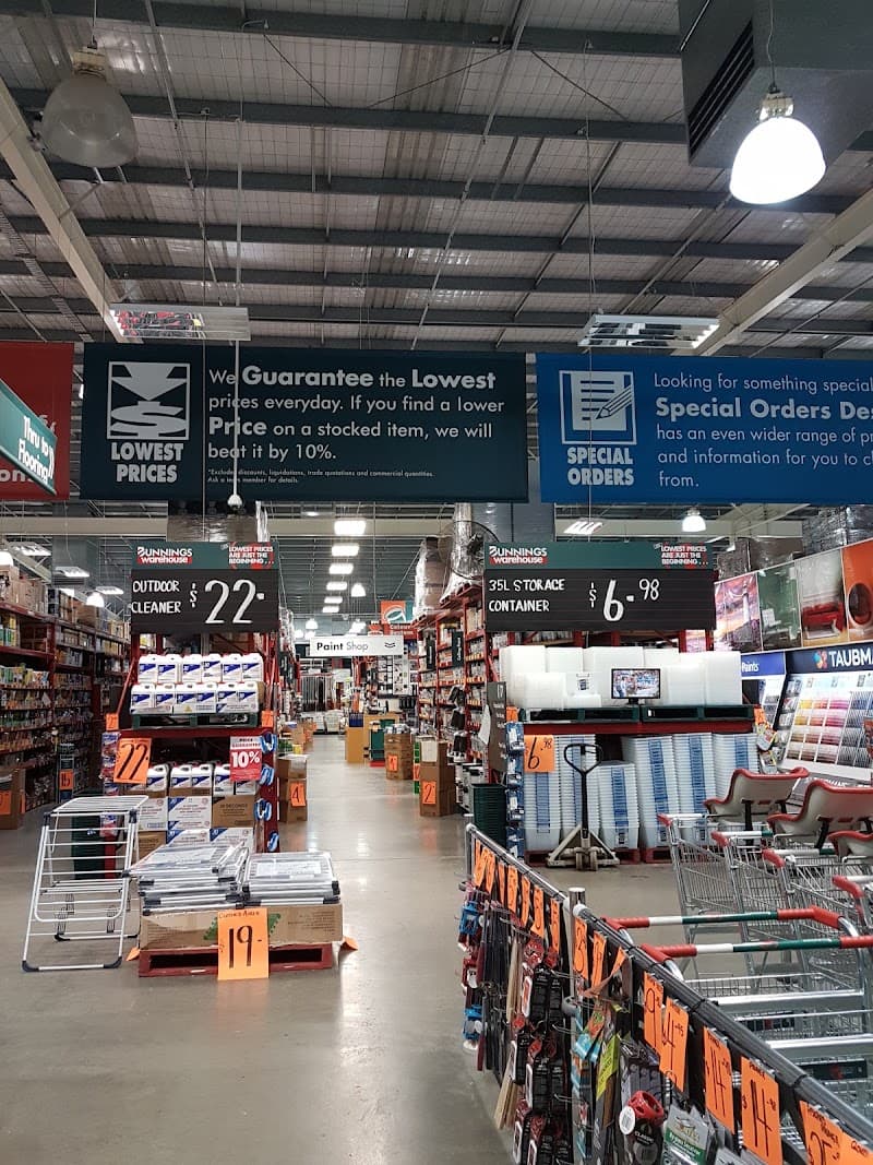 Bunnings Hervey Bay curtains & blinds work in Urraween
