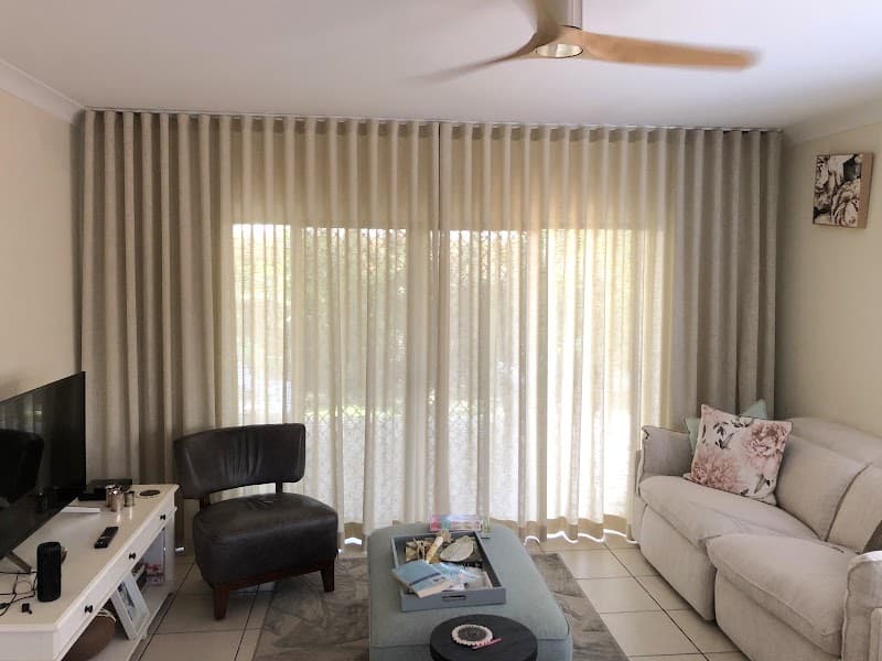 Cairns Curtains & Blinds curtains & blinds work in Manoora