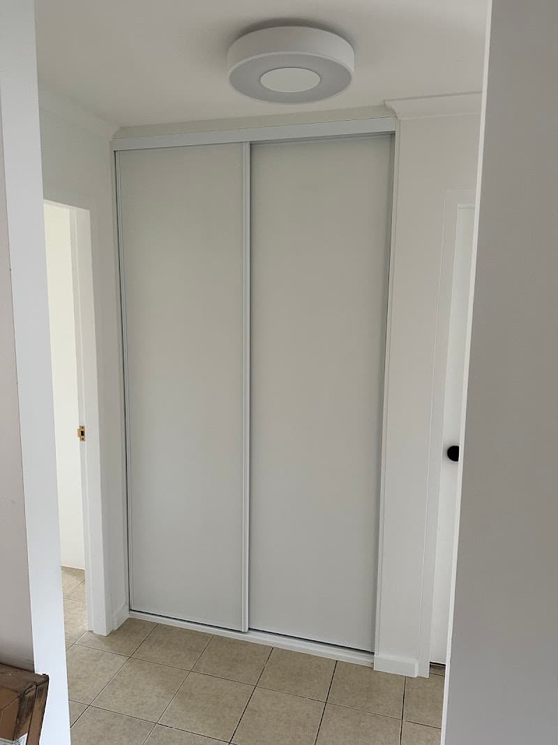 Cairns Custom Wardrobes carpentry work in Manunda