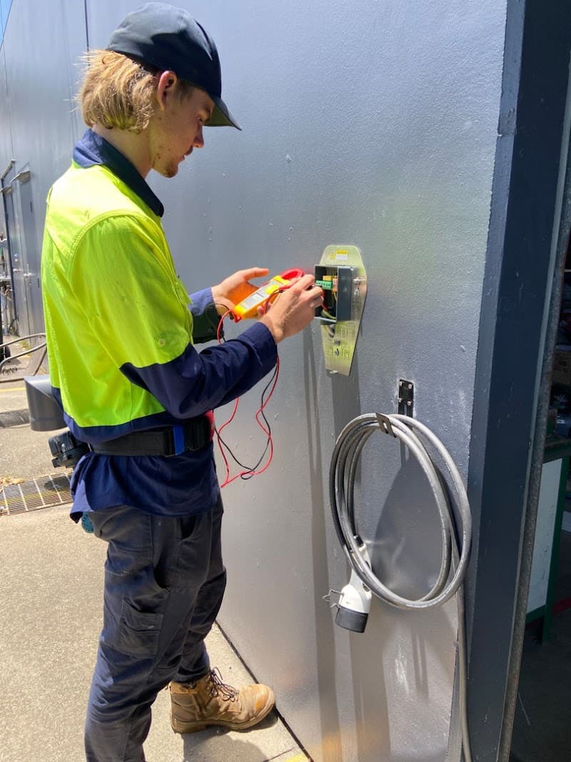 Cairns Electrical & Data Services electrician work in Cairns North