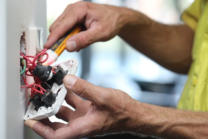 Cairns Electrical & Data Services electrician work in Cairns North