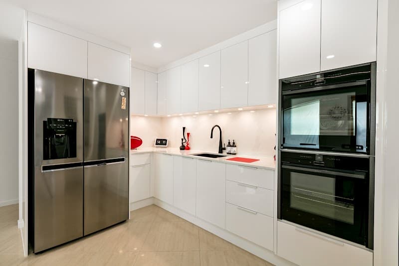 Cairns Specialized Cabinets kitchen renovation work in Edmonton