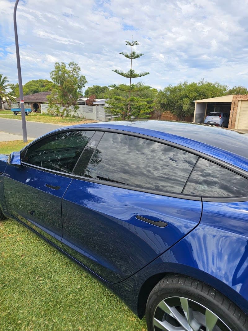 Camo Tinting window tinting work in Wellard