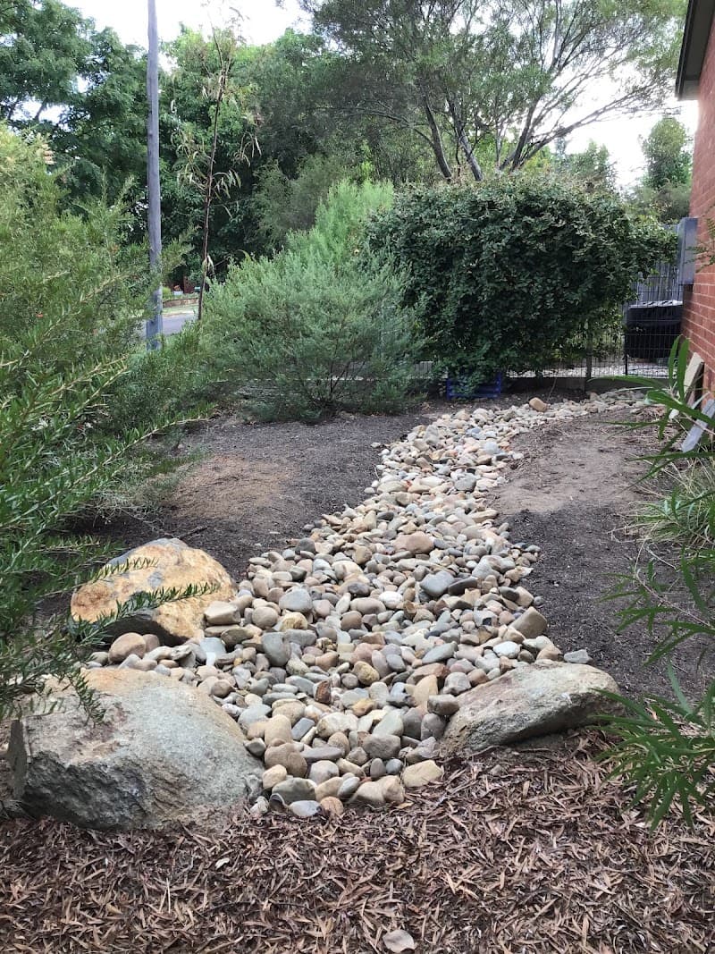 Canberra Clear Landscaping landscaping work in MacGregor