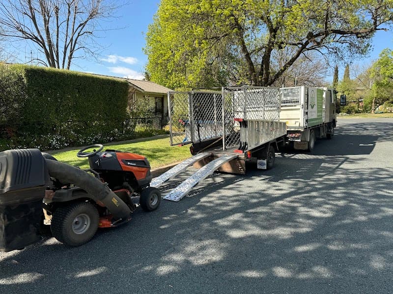 Canberra Hedge and Lawn lawn care work in Waramanga