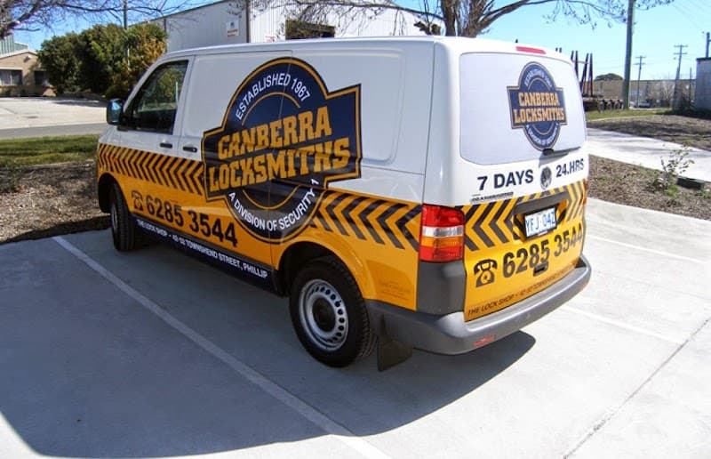 Canberra Locksmiths Mobile Locksmiths locksmith work in Phillip