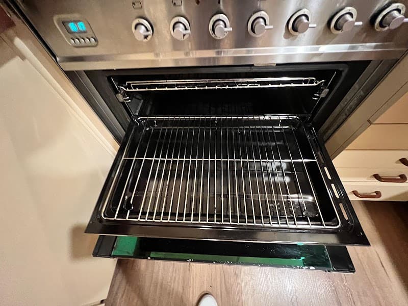 CanClean cleaning work in Braddon