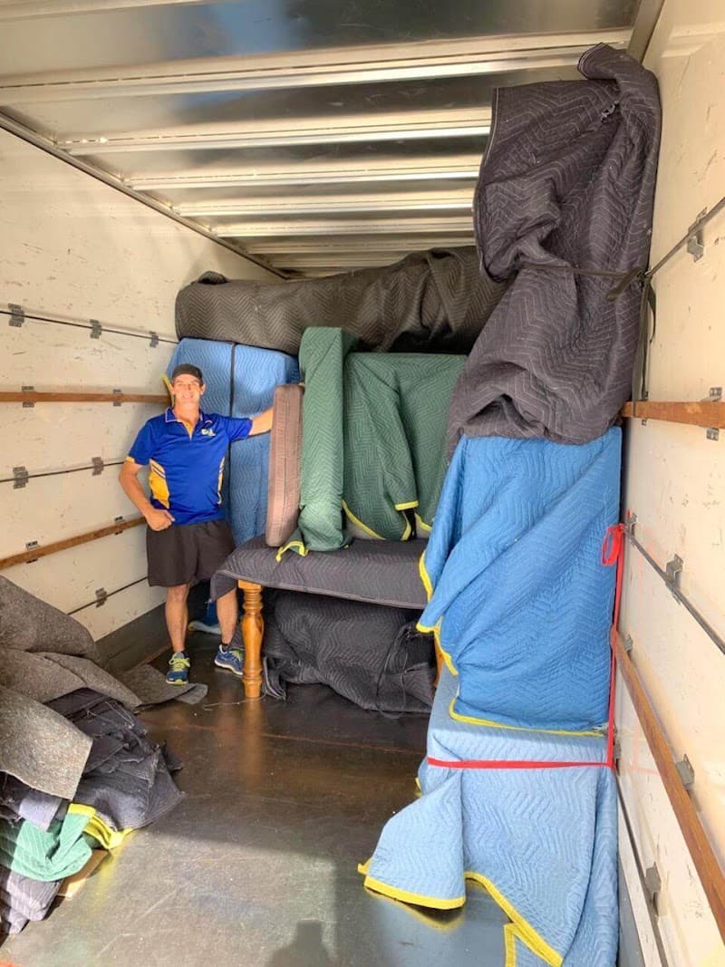 C&J Moves removalist work in Secret Harbour