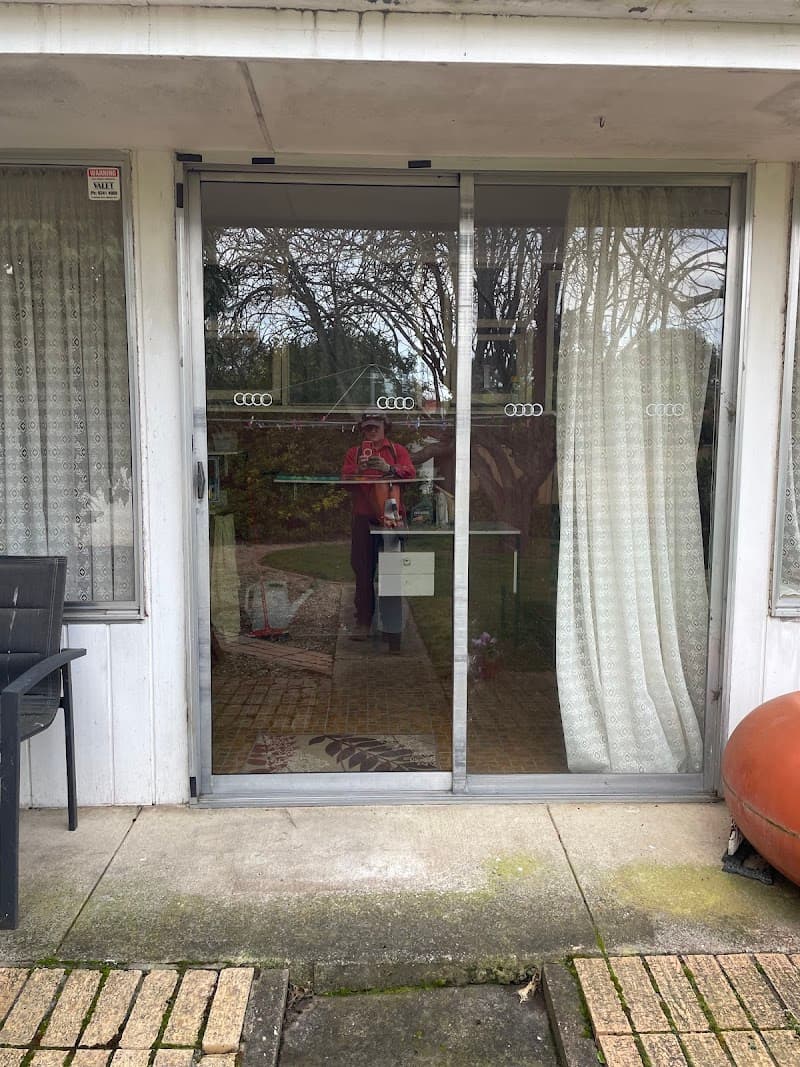Capital Glass ACT glass & glazier work in Queanbeyan