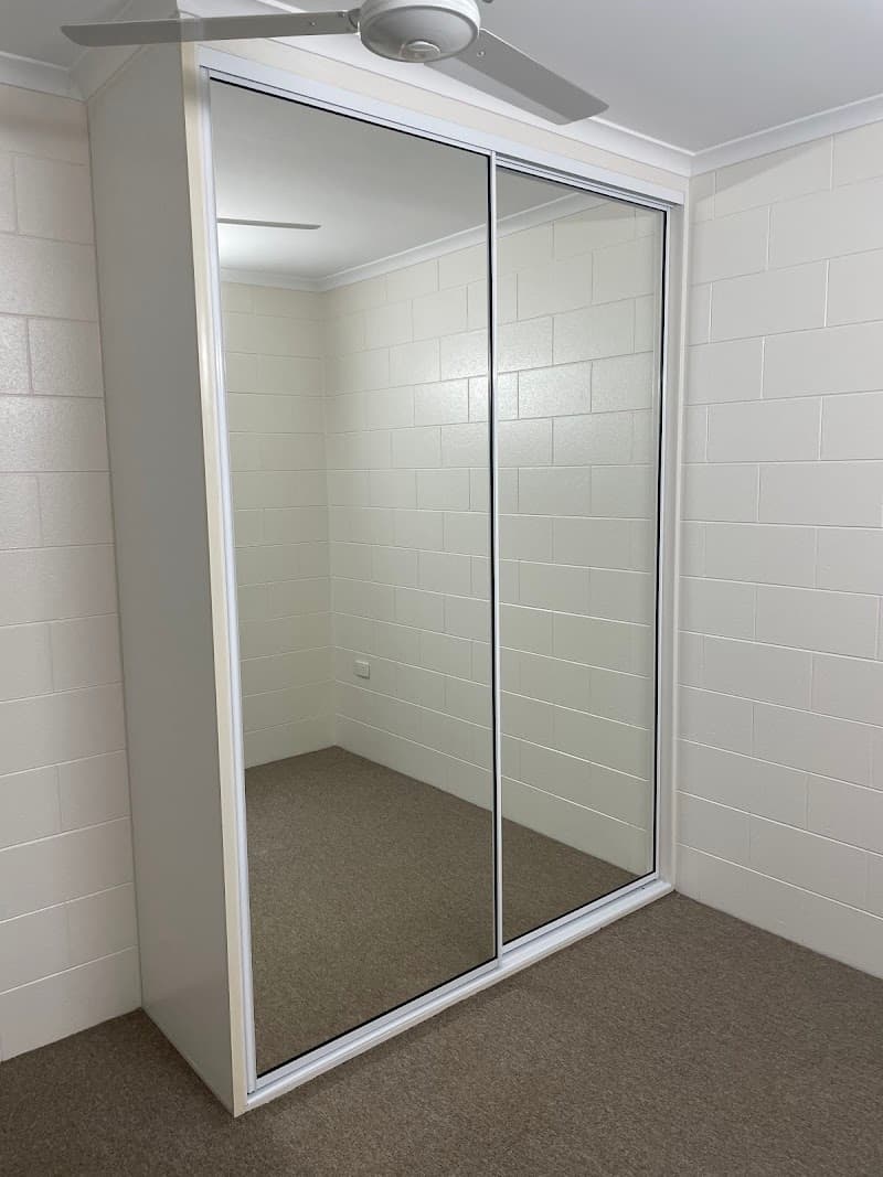 Capital Glass and Aluminium glass & glazier work in Bentley Park