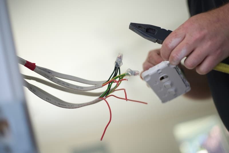 Capital Home Electrical electrician work in Karabar