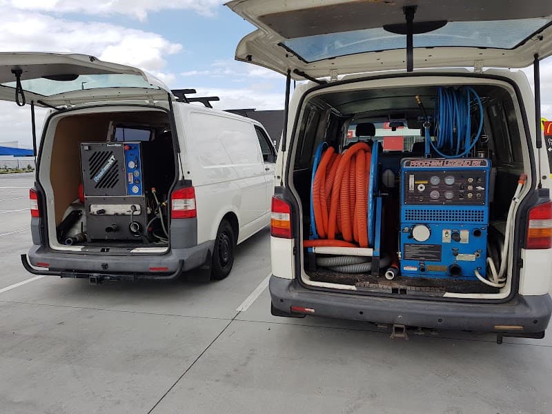 Carpet Cleaning & Pest Control Springfield Lakes carpet cleaning work in Springfield Lakes