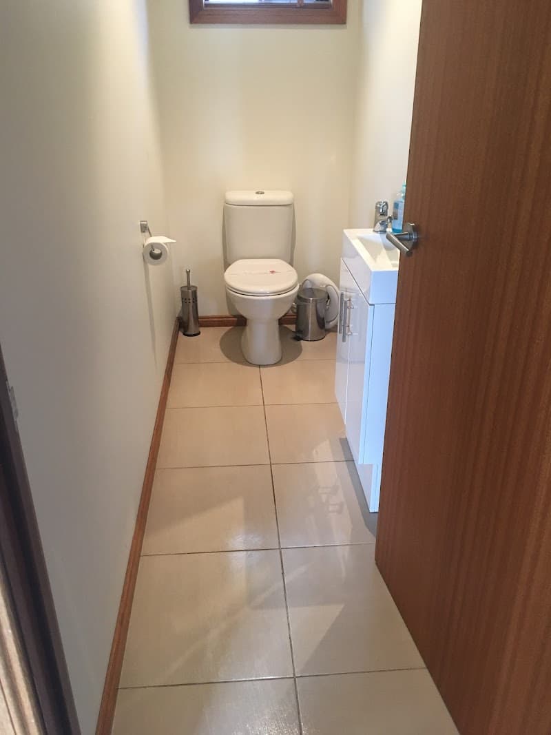 Cassandra’s Crystal cleans cleaning work in Frankston