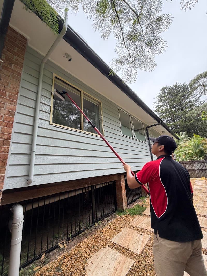 C.ClearView Pro gutter cleaning work in Dee Why