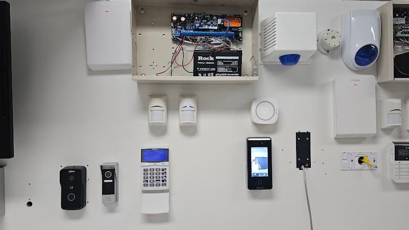 CCTV Tradie (CCTV Importers) security & cctv work in Noble Park