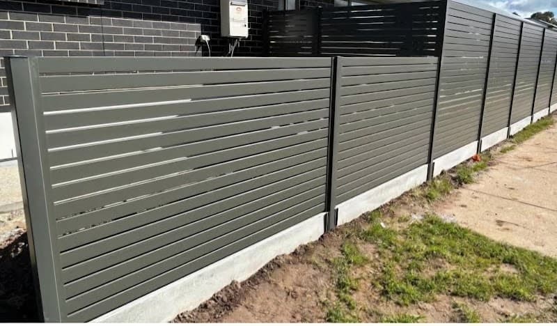 Central Coast Fencing & Gates fencing work in West Gosford