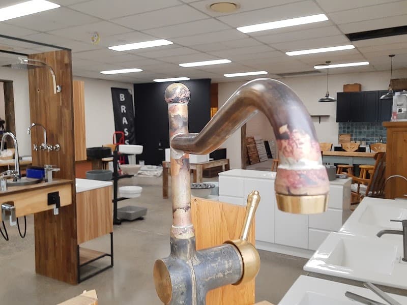 Ceramics and Brass bathroom renovation work in Toowoomba City