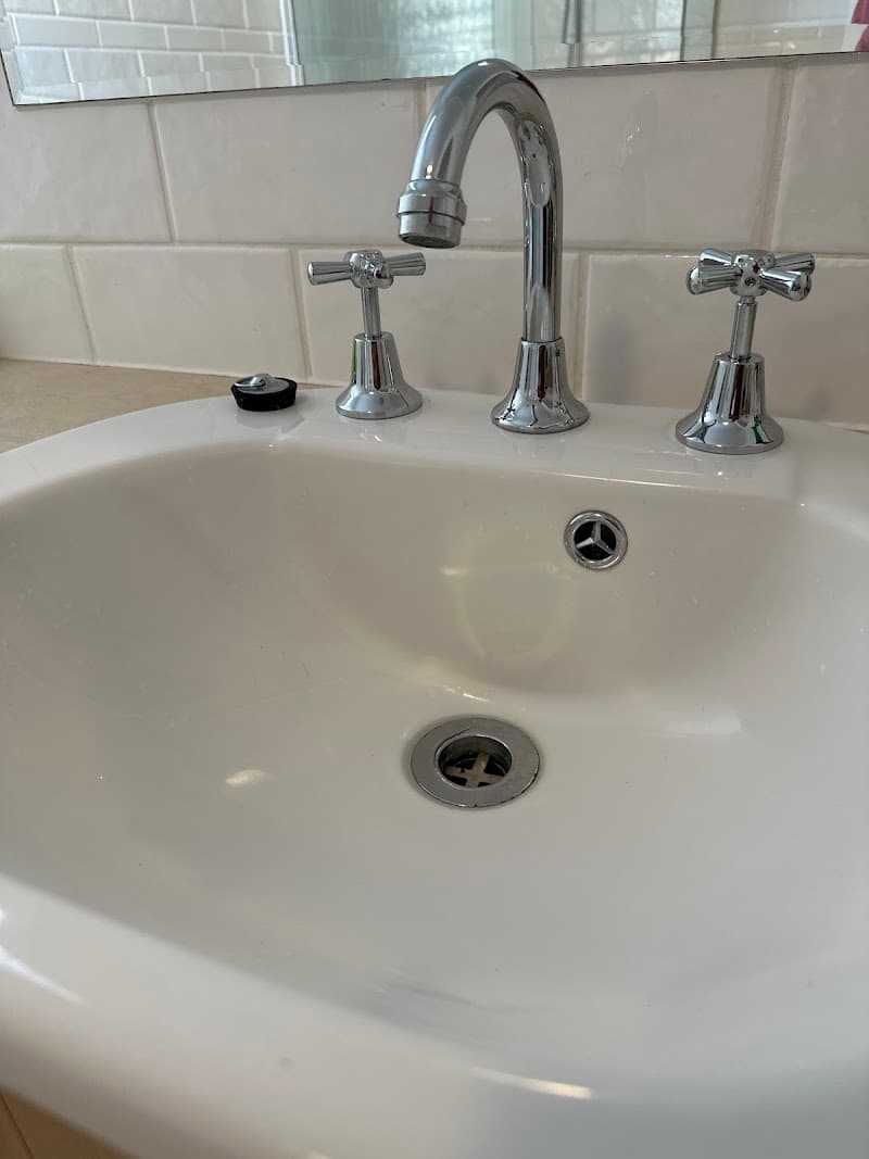 Charlie The Plumber plumber work in Ashmore