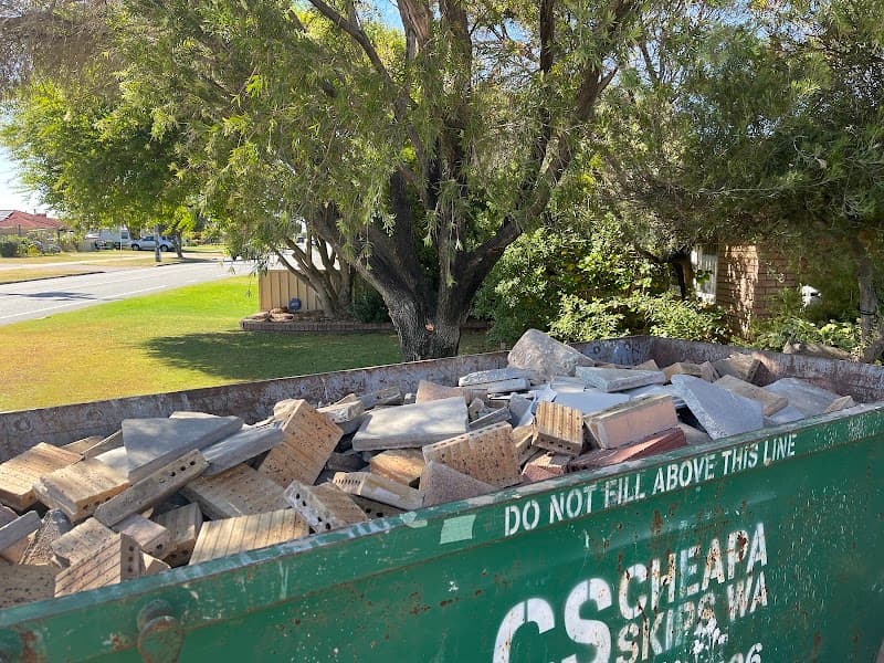 Cheapa Skips rubbish removal work in Medina