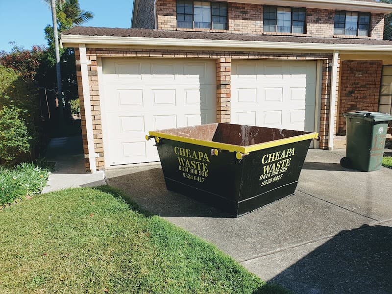 Cheapa Waste Skips rubbish removal work in Bonnet Bay