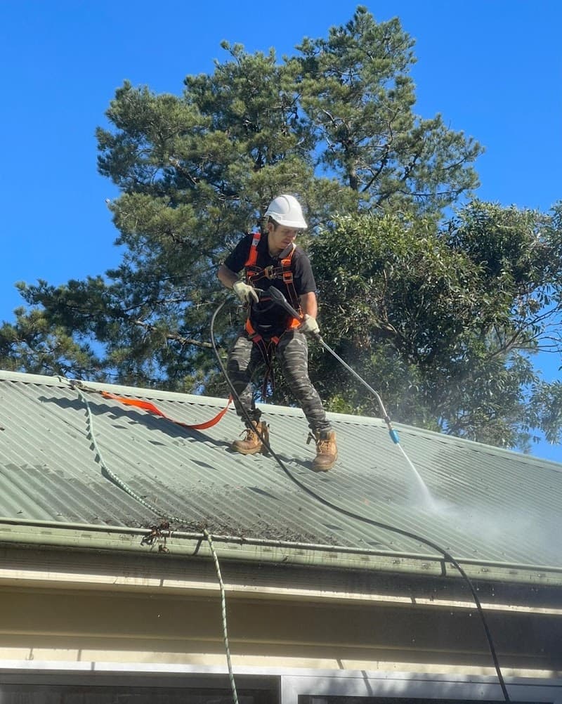Christian's Exterior Cleaning gutter cleaning work in South Yarra