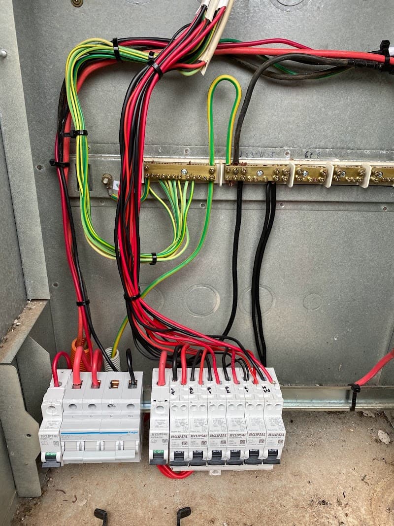 Chucks Electrical electrician work in Mountain Creek