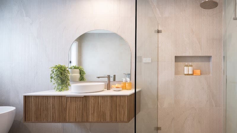 Citicoast Showerscreens and Glass glass & glazier work in Erina