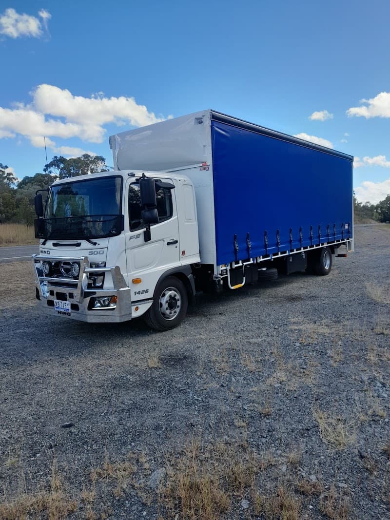Clarkestone Movers removalist work in Coral Cove