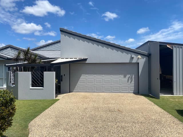 Classic Coatings Australia Pty Ltd painter work in Wondunna