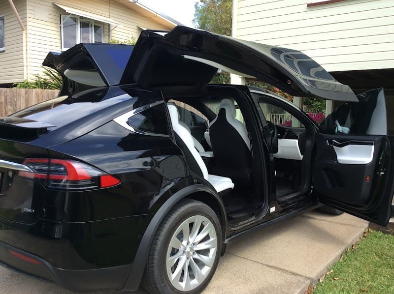Classical tint window tinting work in Manoora