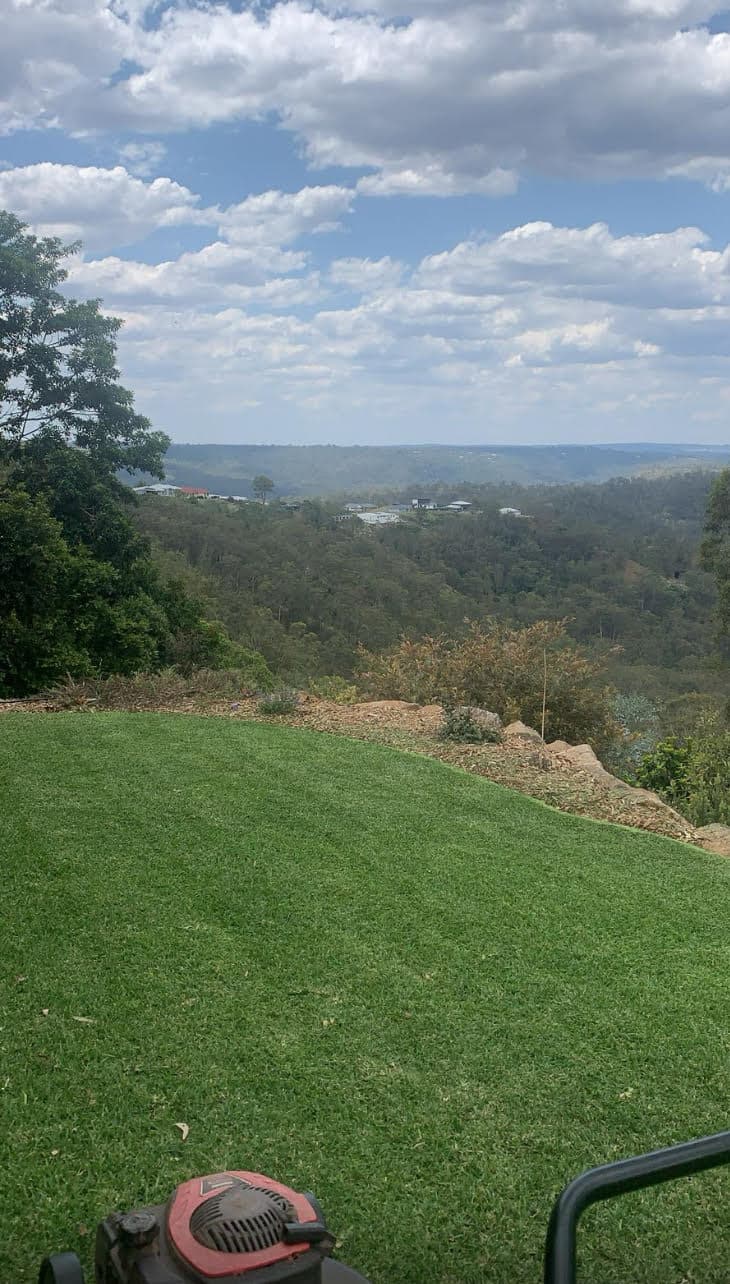 Clean Cut Lawns Toowoomba landscaping work in Toowoomba City