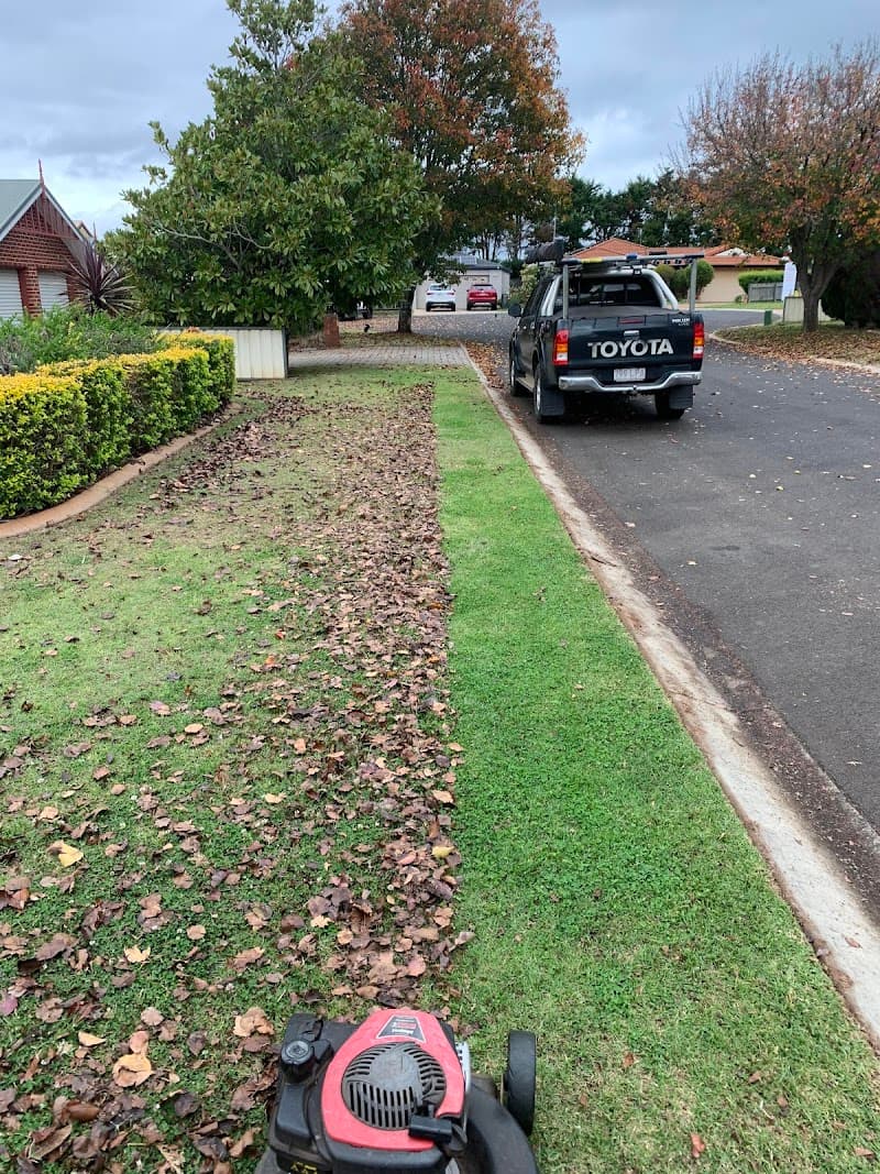 Clean Cut Lawns Toowoomba landscaping work in Toowoomba City