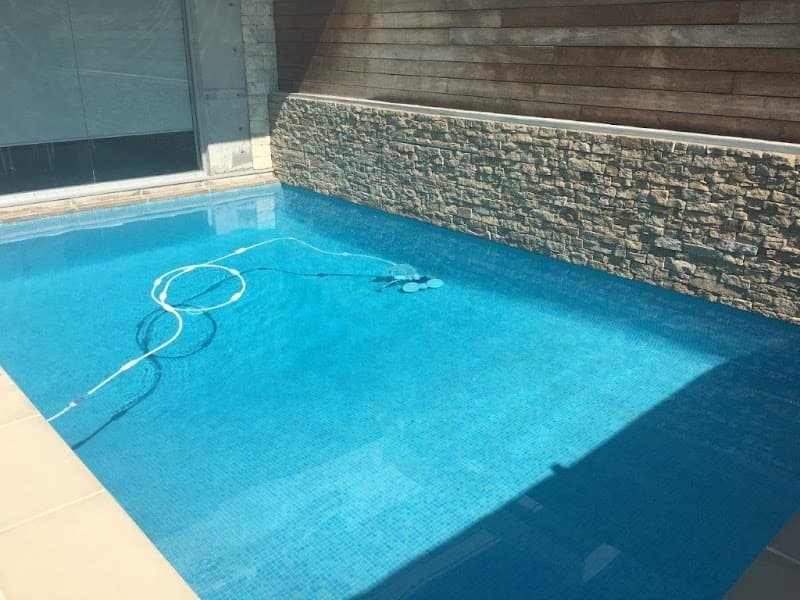 Clean Pools R Us Inner West pool maintenance work in Camperdown