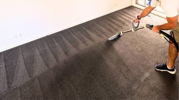 Clean Vista Cleaning Services carpet cleaning work in Truganina