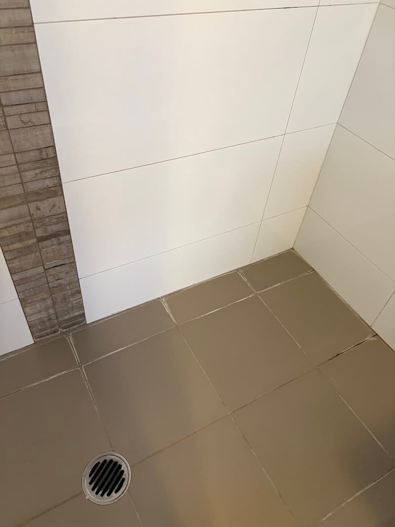 Cleaner Co cleaning work in South Perth