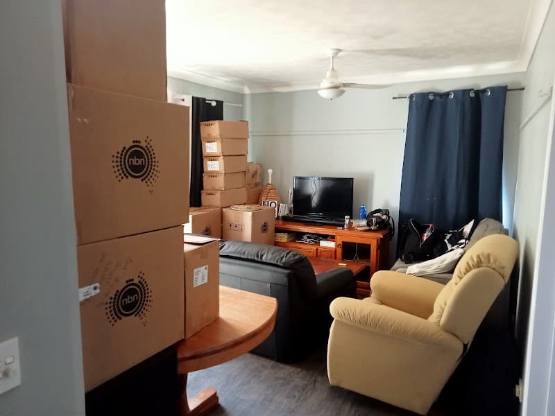 Cleans and Moves oven & bbq cleaning work in Wilsonton Heights