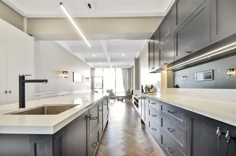 Clear Finish Painting painter work in Sydney