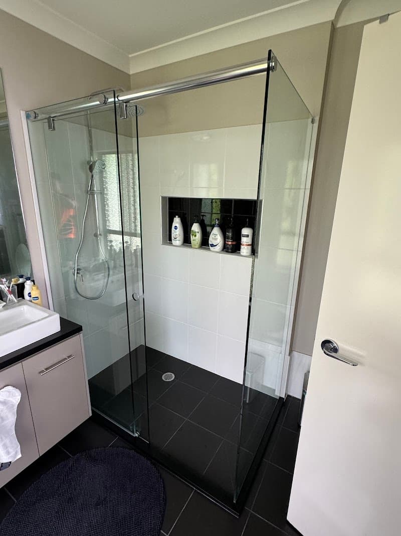 Clearview Glass glass & glazier work in Lisarow