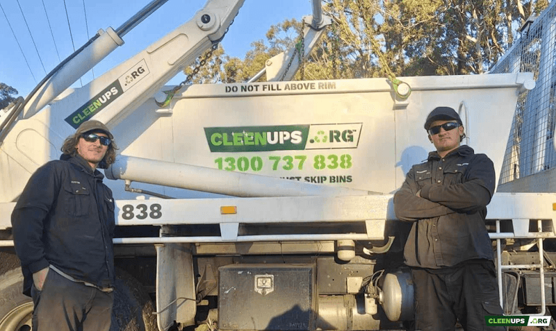 CLEENUPS Skip Bins rubbish removal work in Port Macquarie