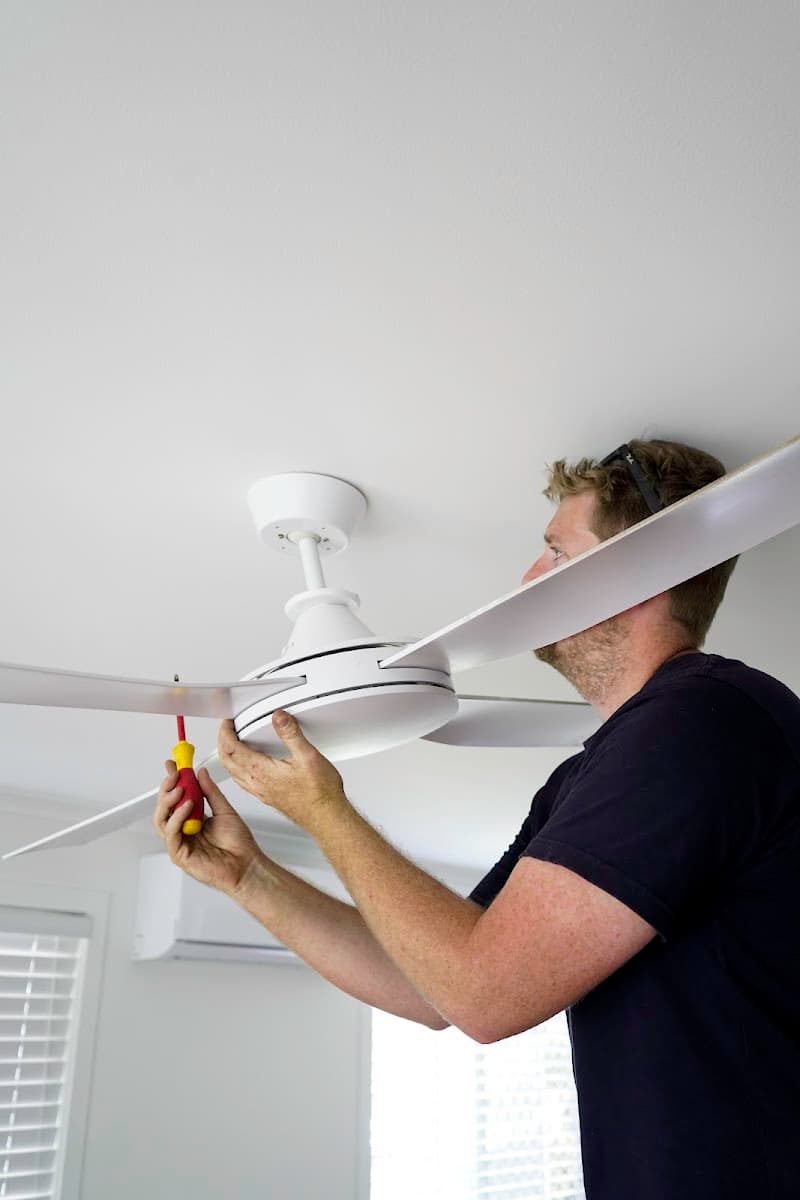 CMC Electrical and Communications electrician work in Capalaba