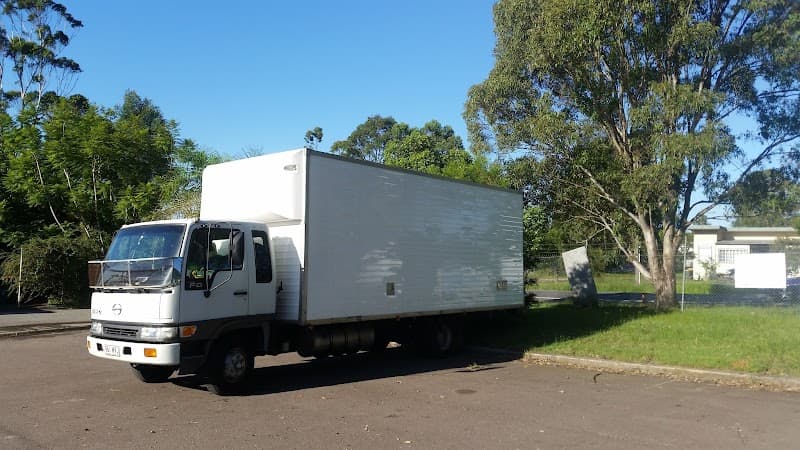 Coast, City and Country Removals removalist work in Tumbi Umbi
