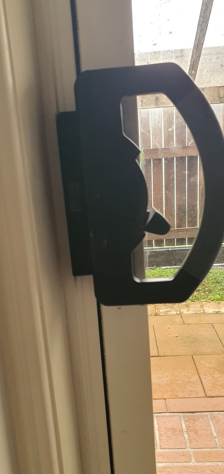 Coastal Lock locksmith work in Mountain Creek